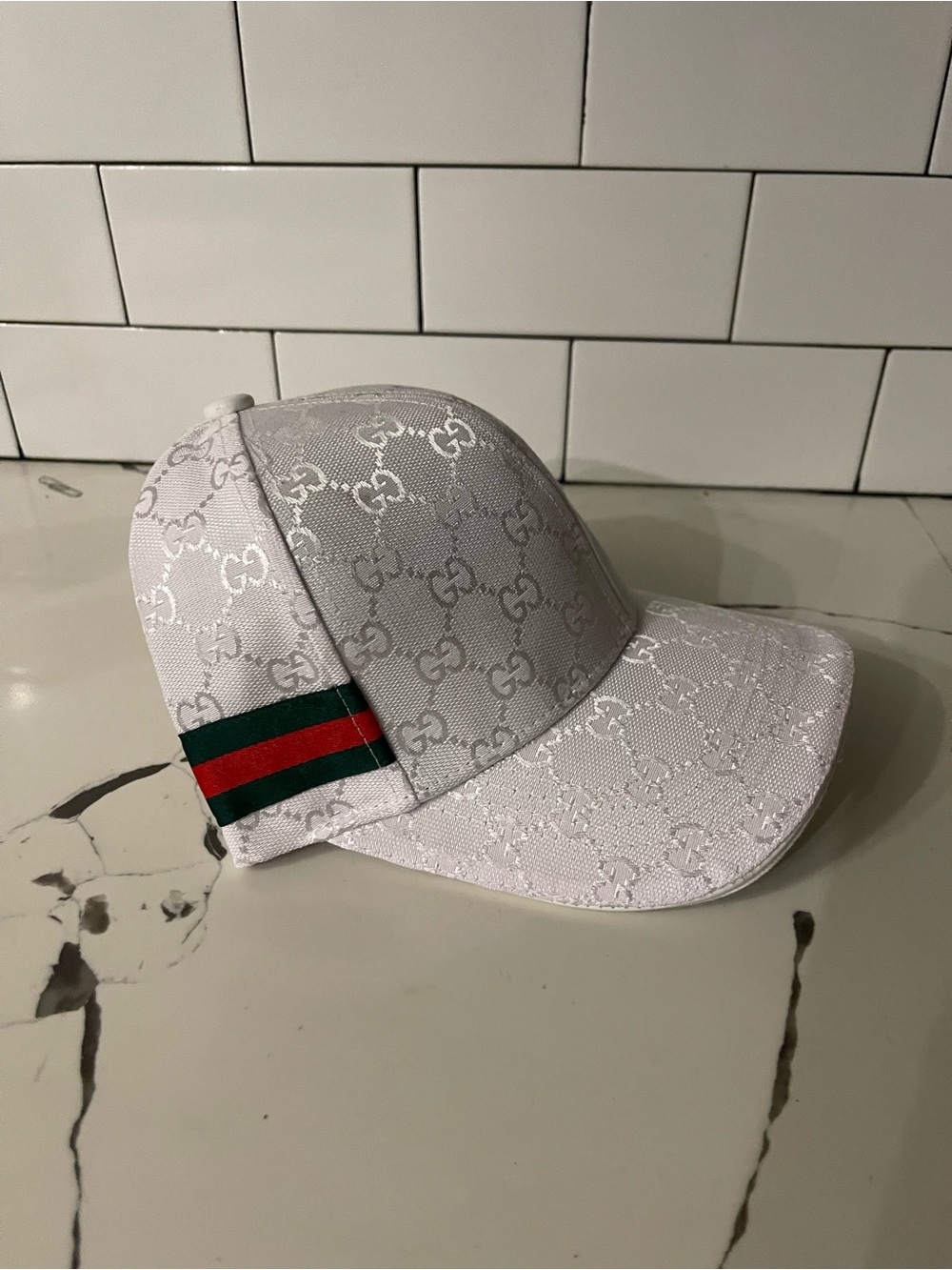 Men’s Designer Hat. - Picture 7 of 7